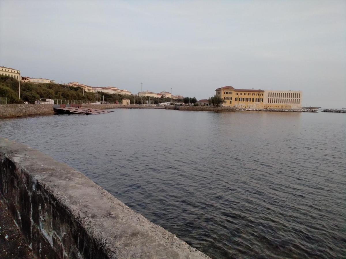 Casina Del Porto Villa Livorno Buitenkant foto