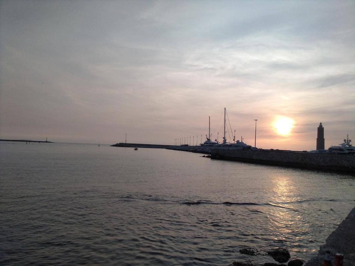 Casina Del Porto Villa Livorno Buitenkant foto